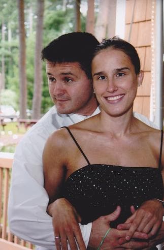 La historia de cómo Gina y Bryan Paulhus se involucraron con Essiac 